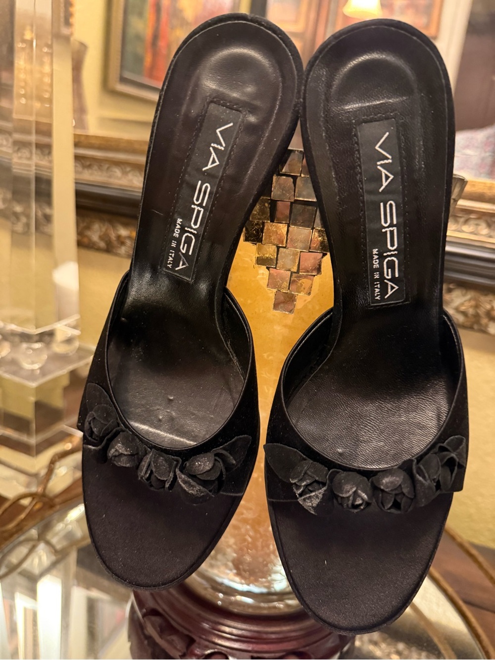 Via Spiga Sweet and Sexy Rosebud Satin and Leather Italy
